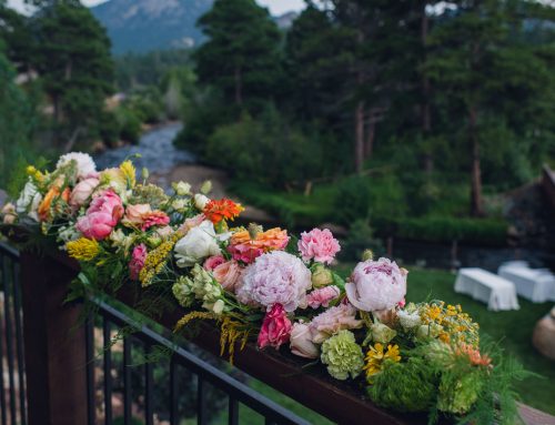 The Landings at Estes Park Wedding Florals